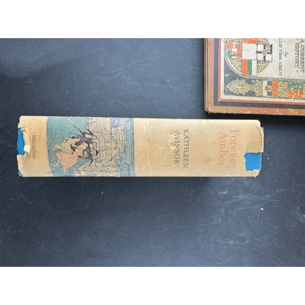 Forever Amber Kathleen Winsor 1944 Book Club Edition Hardcover Vintage‎ Fiction